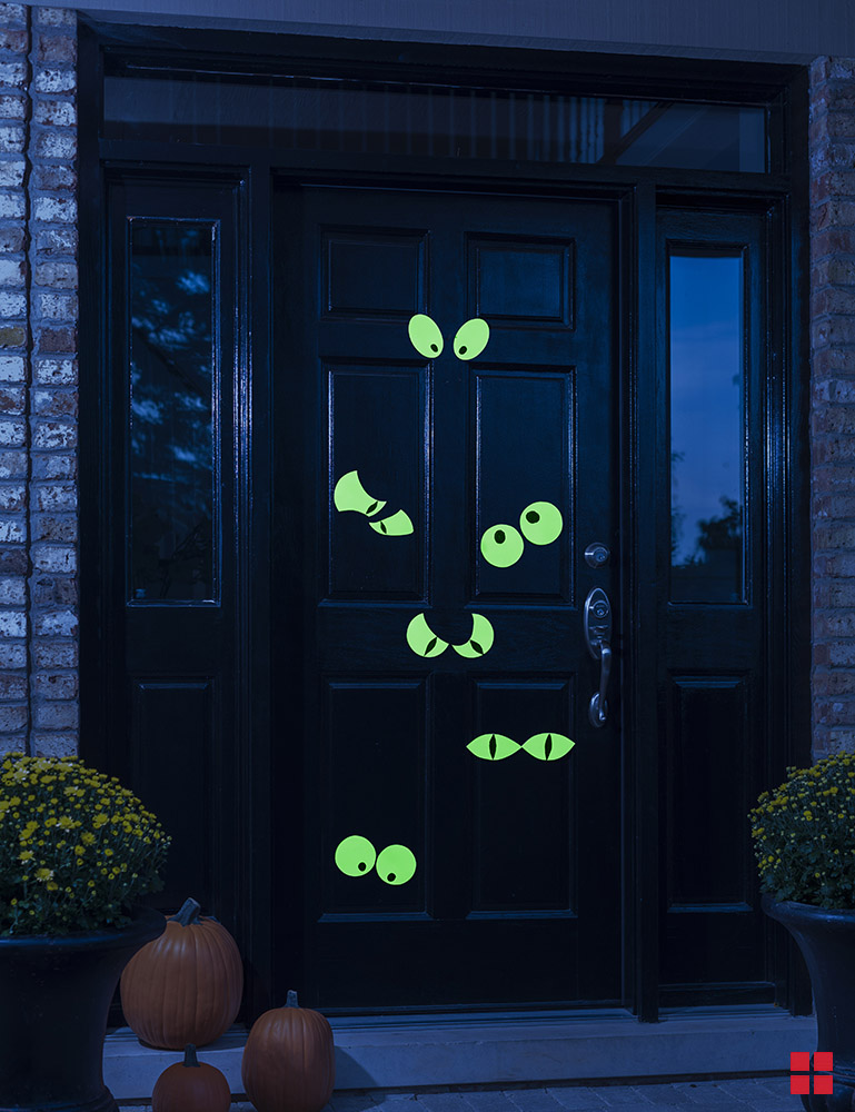 Halloween store eye decorations