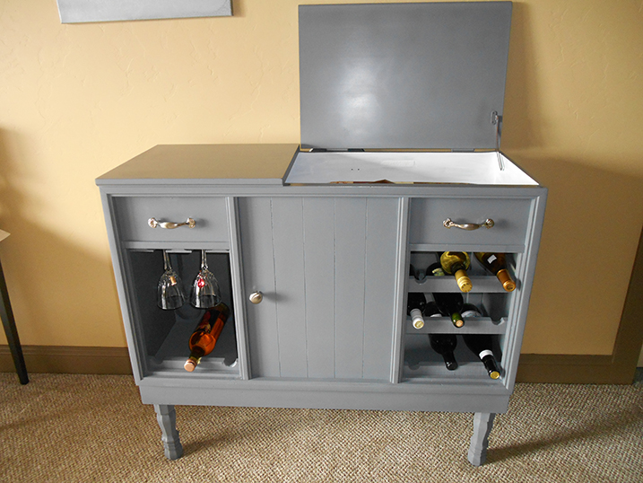 Upcycled record on sale player cabinet