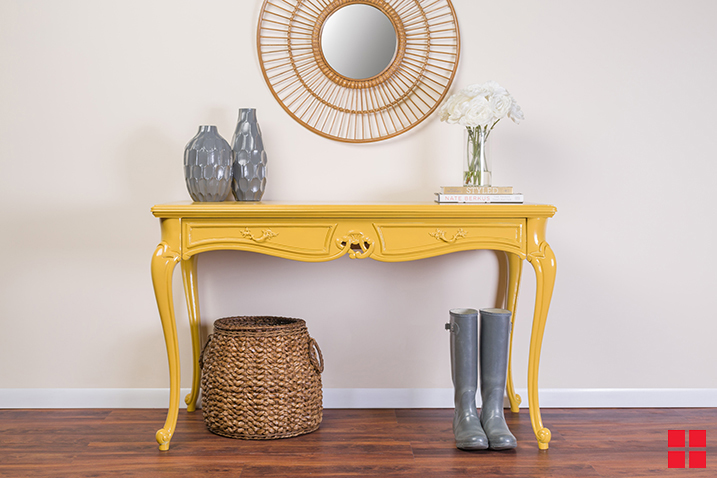 Makeover An Entryway Table With New Stops Rust Gloss Tuscan Sun