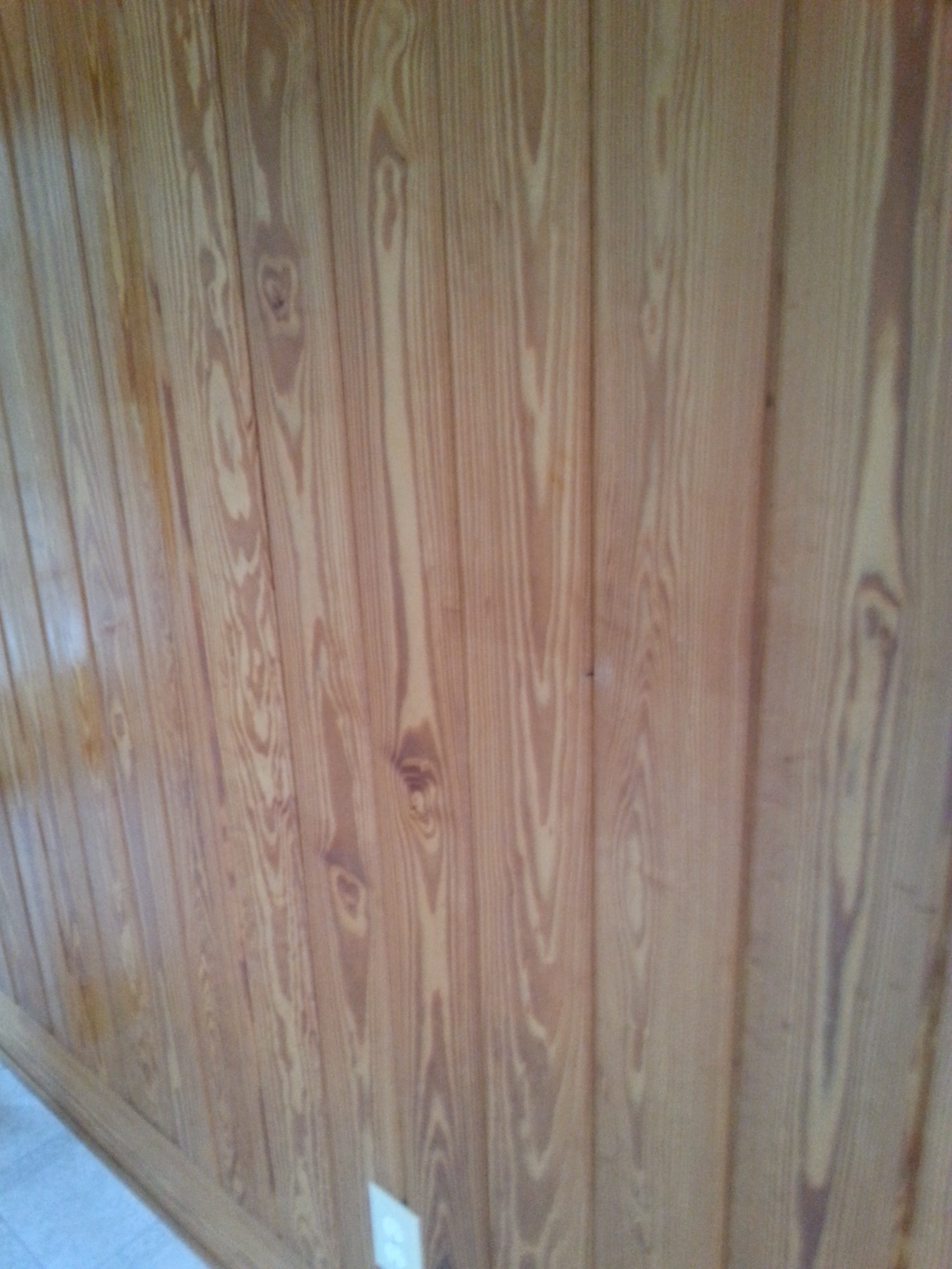 Dirty walls after being cleaned with Krud Kutter