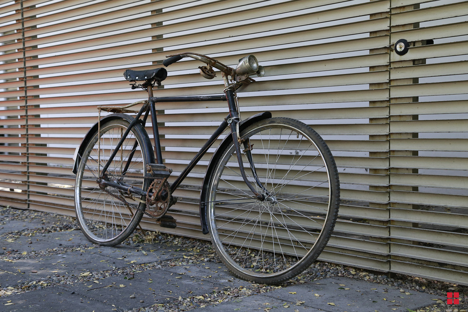 Refresh an Old Bike With Spray Paint