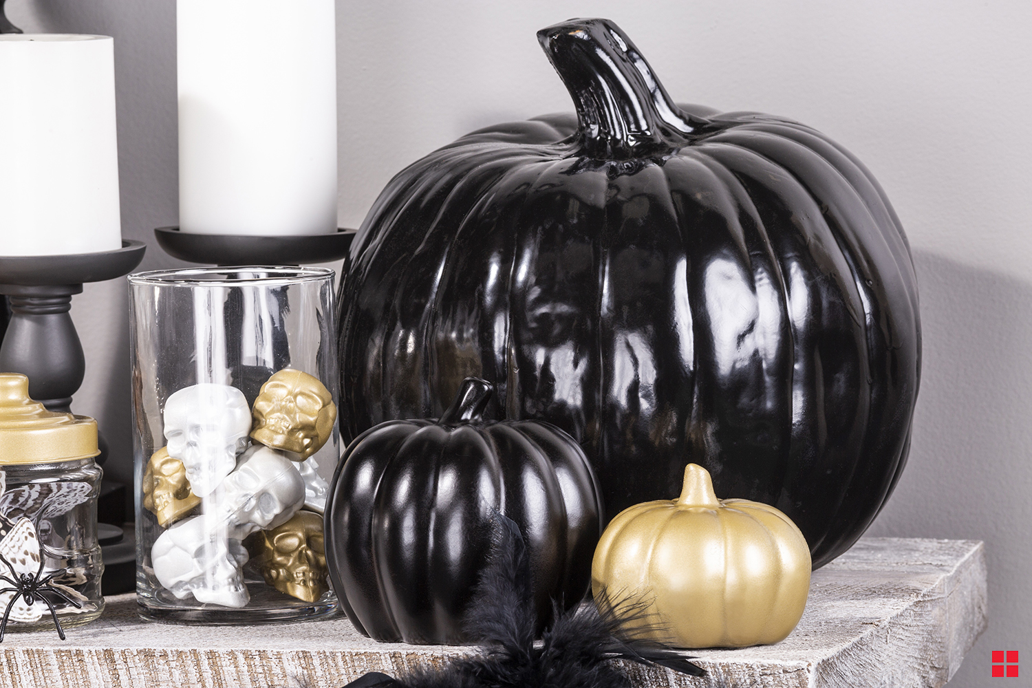 Spray Paint Halloween Pumpkins