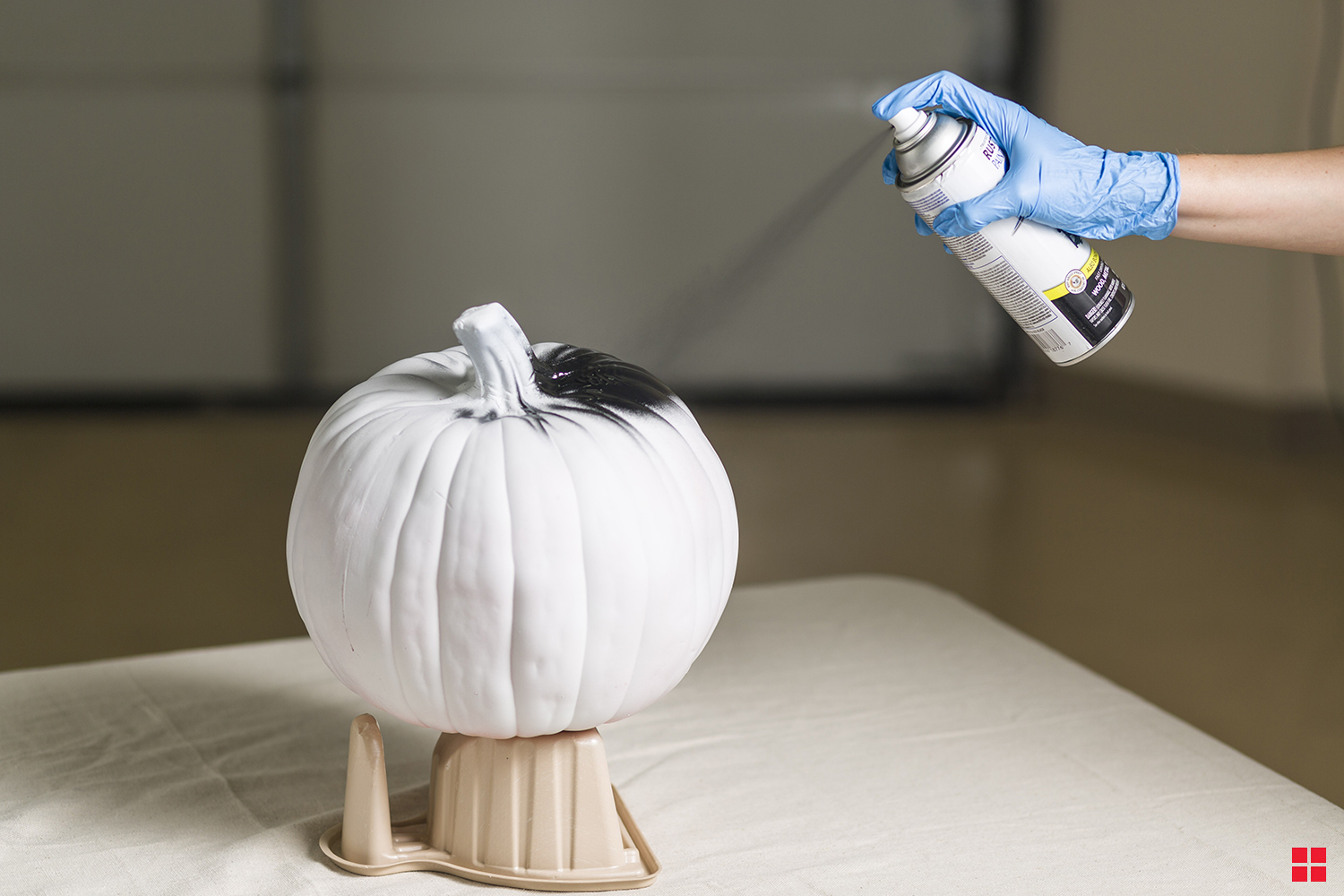 Spray Paint Halloween Craft Pumpkins
