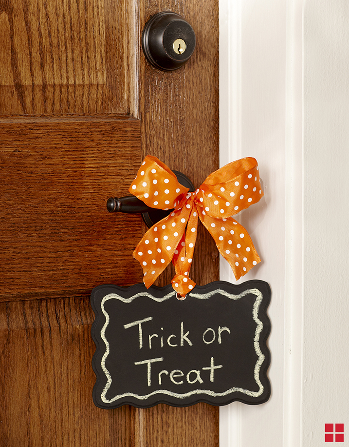 Halloween Front Door Hanger