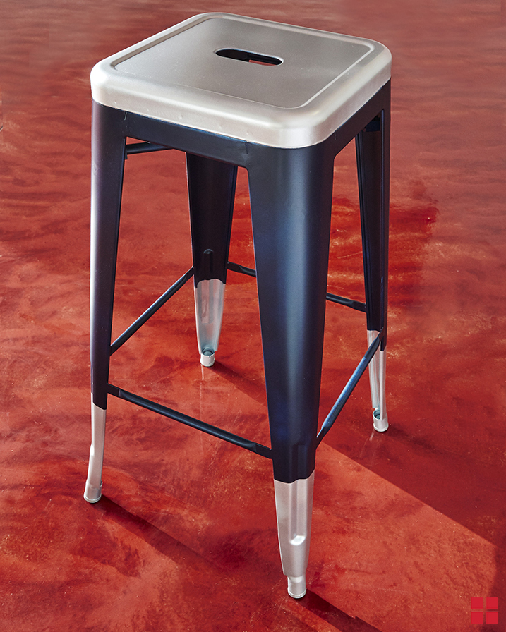 Rust Oleum Spray Painted Barstool_717
