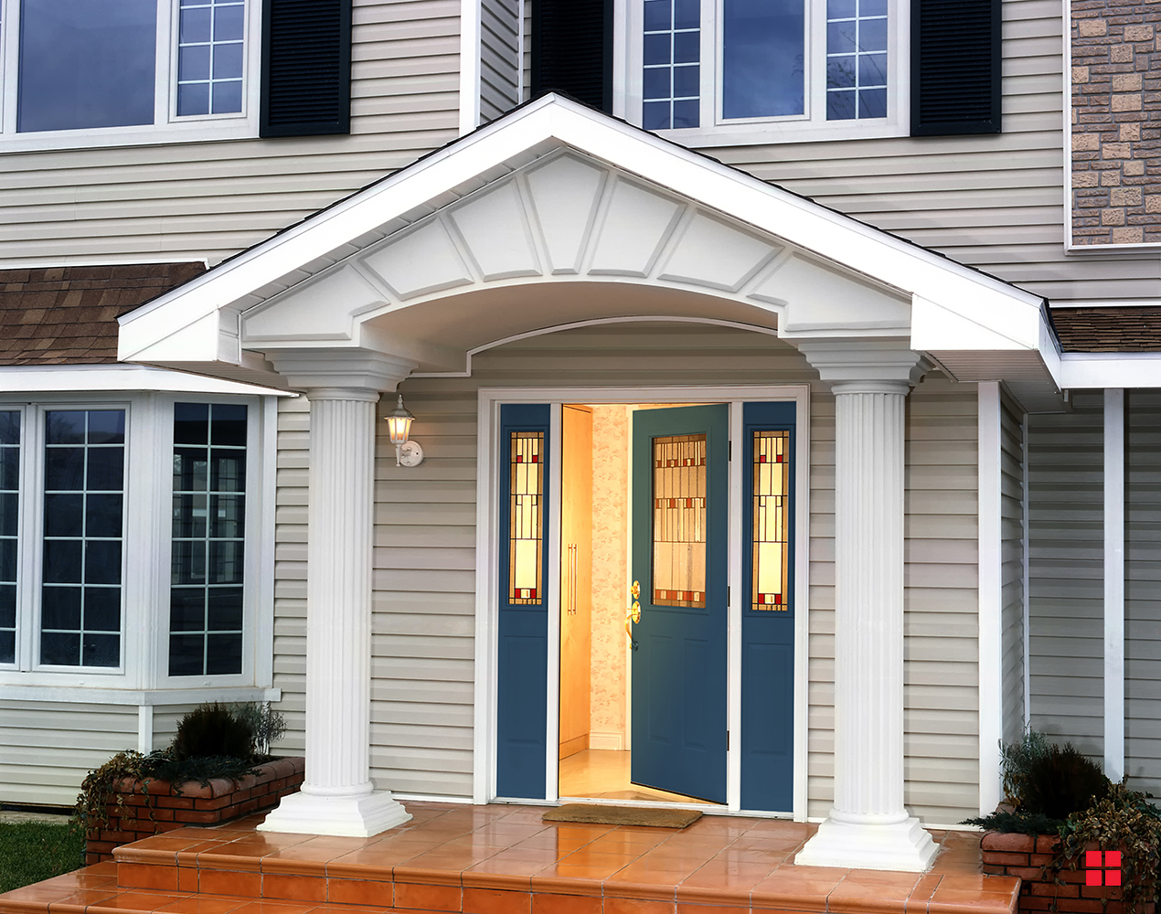 How to Spray Paint a Wooden Planter