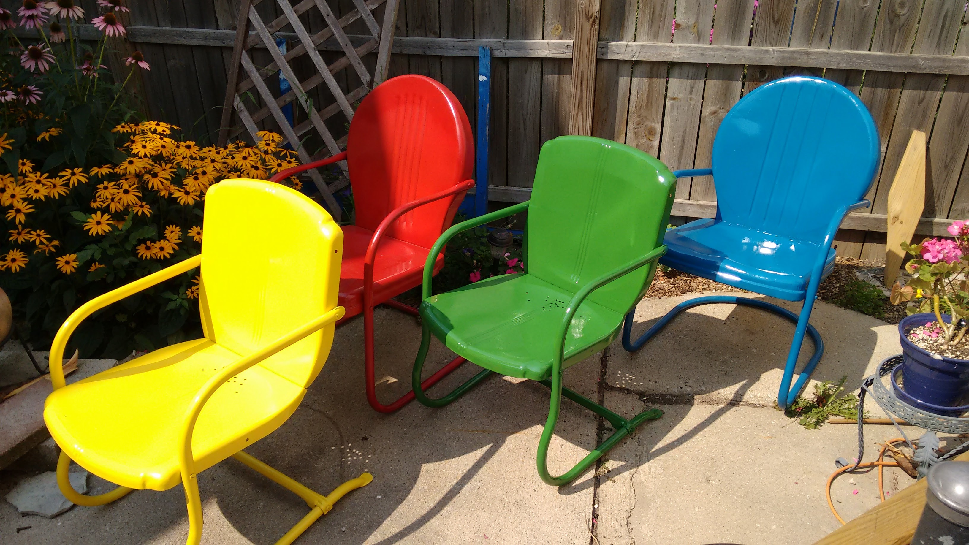 Revive Outdoor Patio Furniture With Rust Oleum S Wipe New Recolor